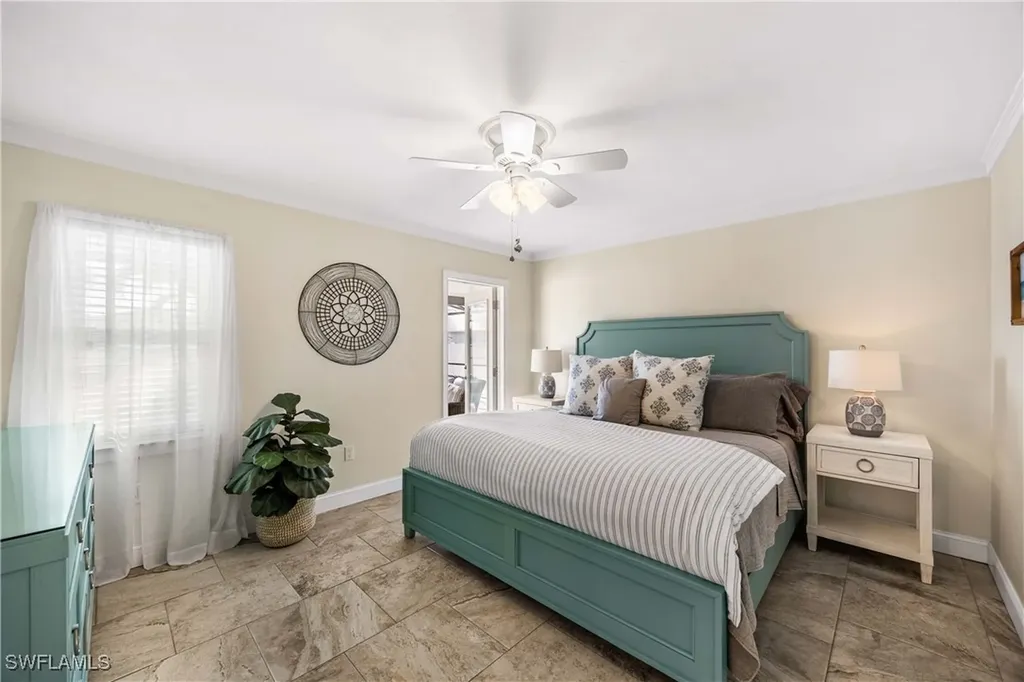 616 108th Avenue N Naples FL 34108