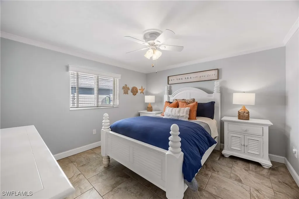 616 108th Avenue N Naples FL 34108