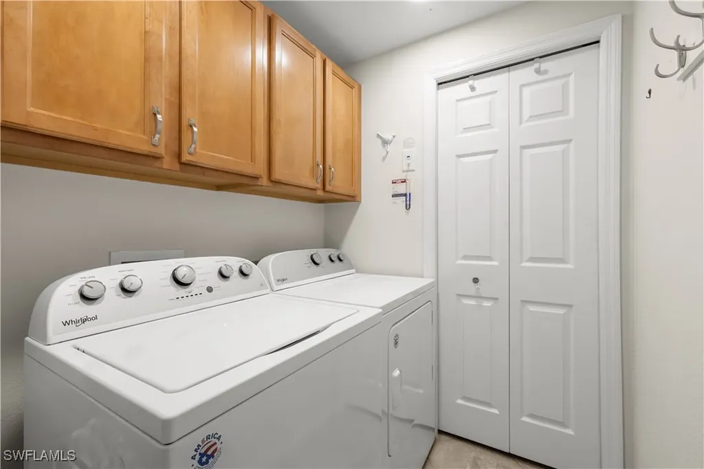 1635 Winding Oaks Way Naples FL 34109