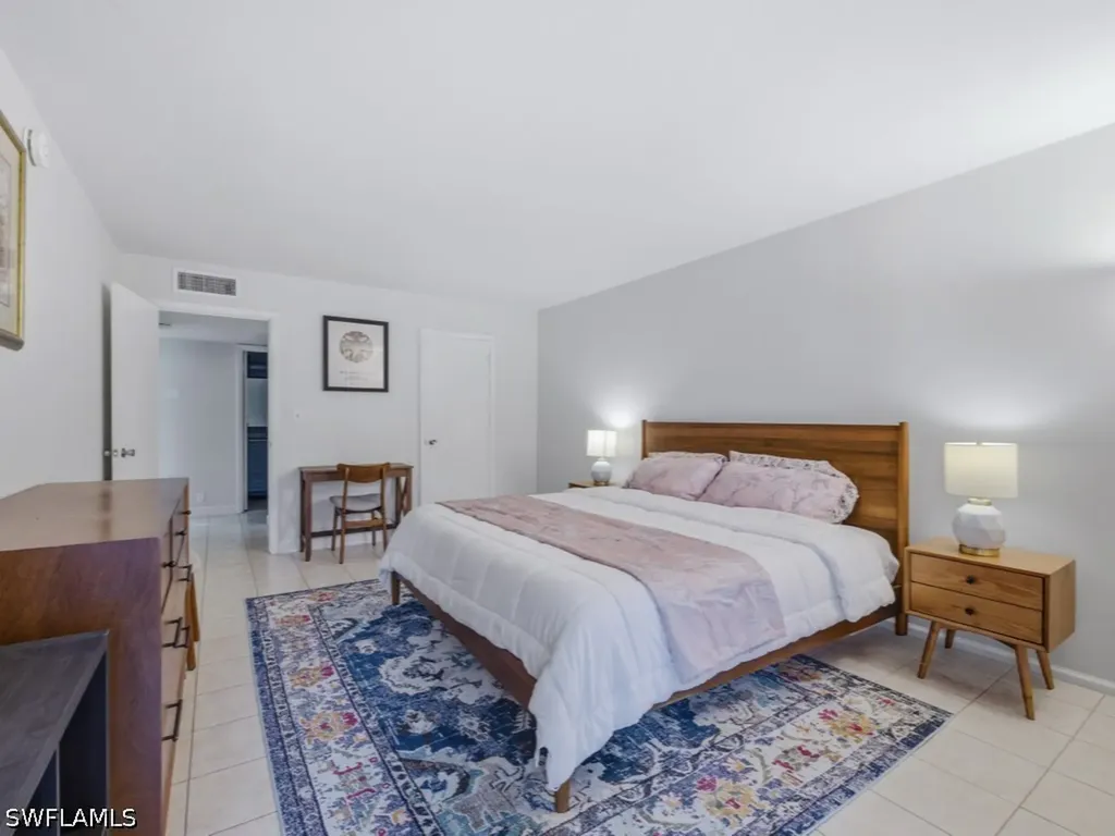 3 Bluebill Avenue Naples FL 34108
