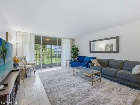 3 Bluebill Avenue Naples FL 34108