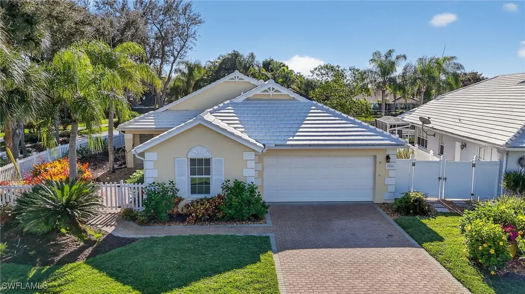 1331 Old Oak Lane Naples FL 34110