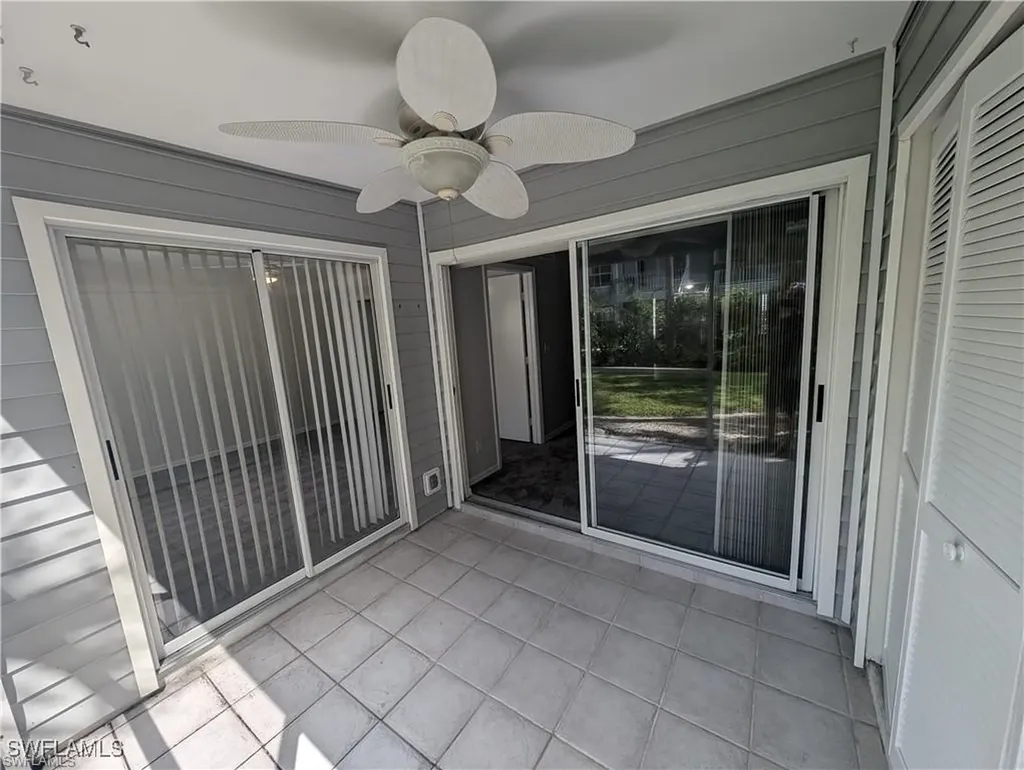 1915 Courtyard Way S Naples FL 34112