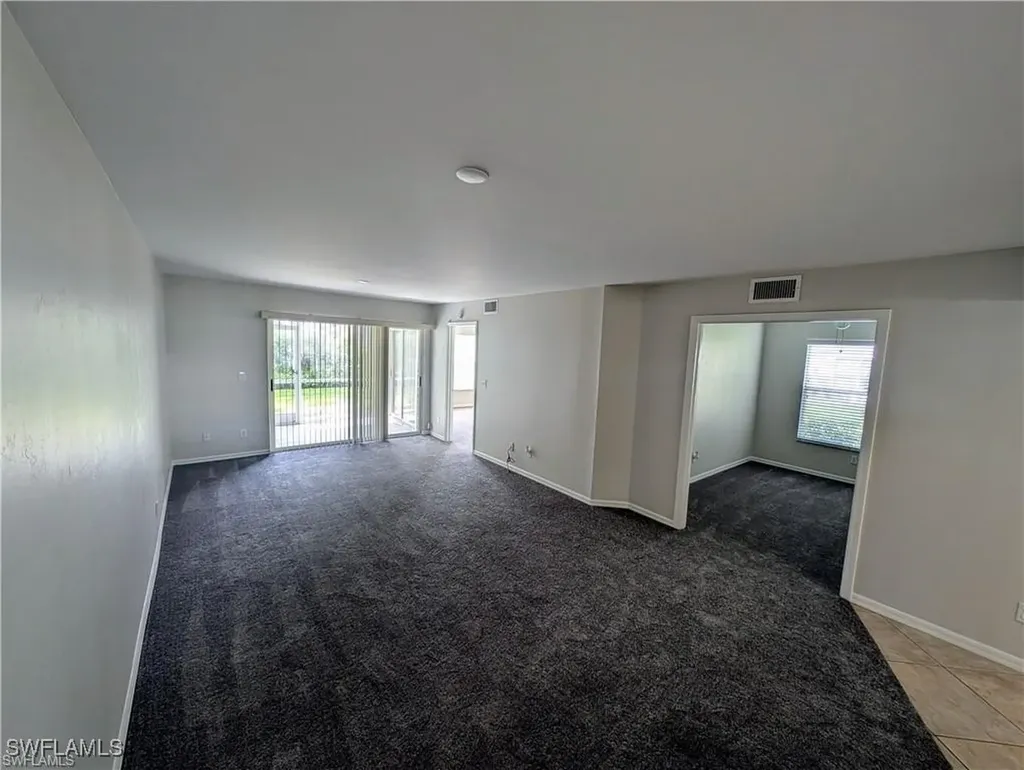 1915 Courtyard Way S Naples FL 34112