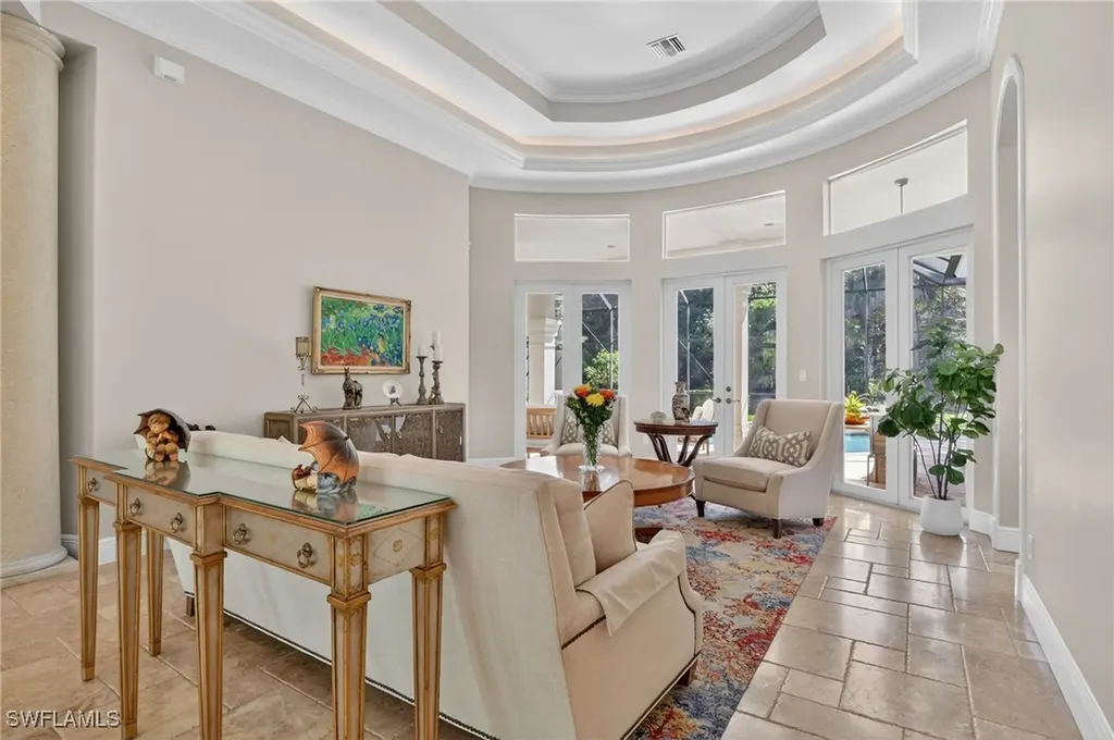 4810 Sycamore Drive Naples FL 34119