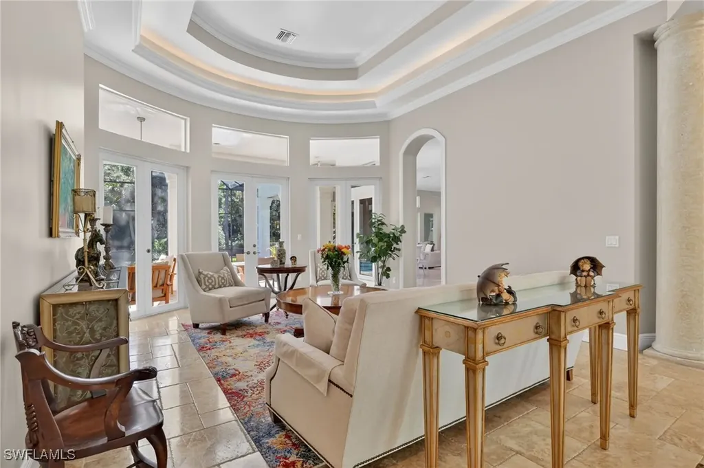 4810 Sycamore Drive Naples FL 34119