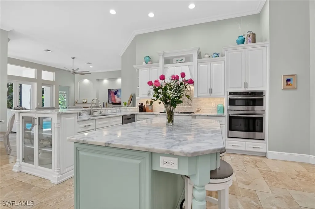 4810 Sycamore Drive Naples FL 34119