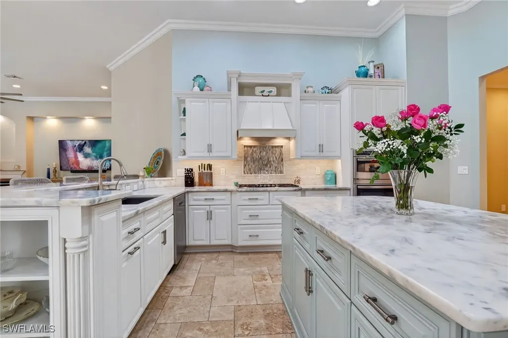 4810 Sycamore Drive Naples FL 34119