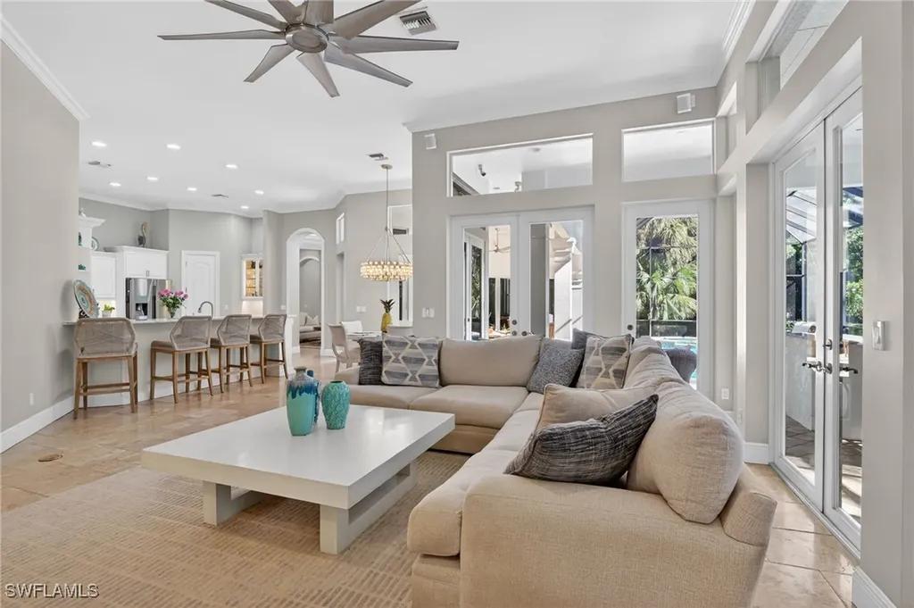 4810 Sycamore Drive Naples FL 34119