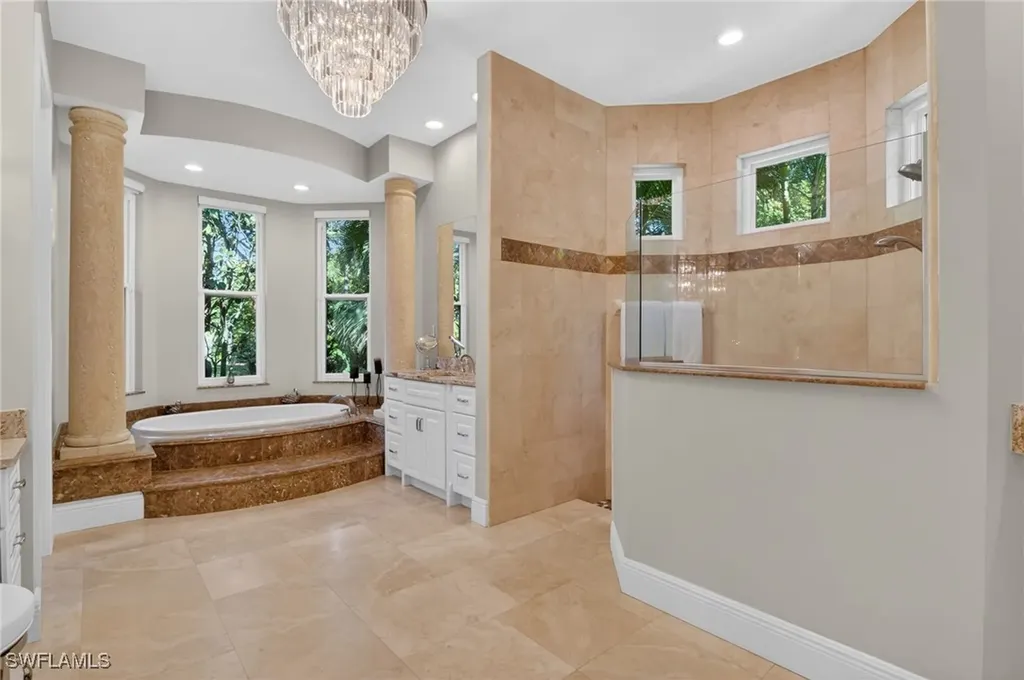 4810 Sycamore Drive Naples FL 34119