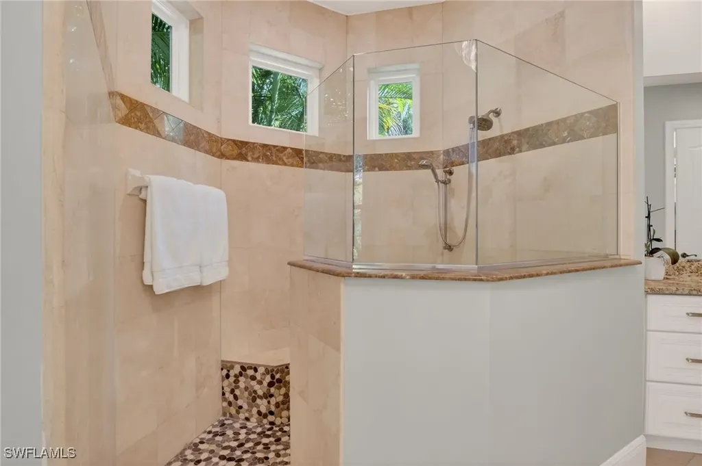 4810 Sycamore Drive Naples FL 34119