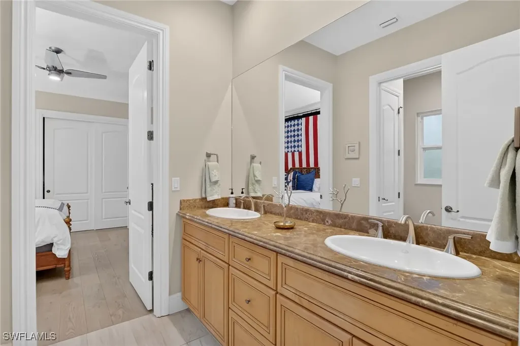 4810 Sycamore Drive Naples FL 34119