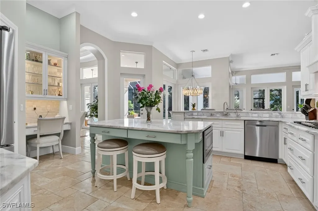 4810 Sycamore Drive Naples FL 34119