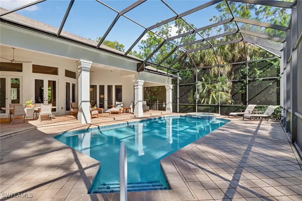 4810 Sycamore Drive Naples FL 34119