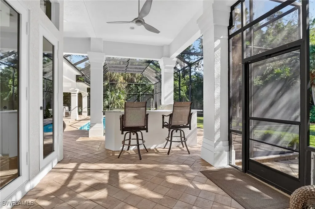 4810 Sycamore Drive Naples FL 34119