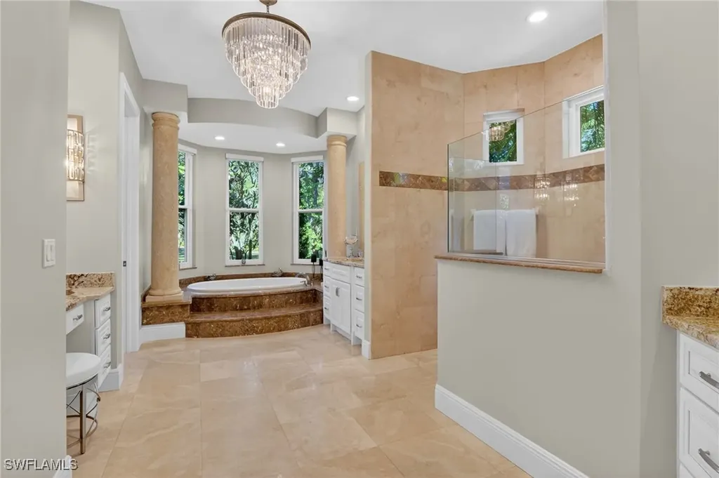 4810 Sycamore Drive Naples FL 34119