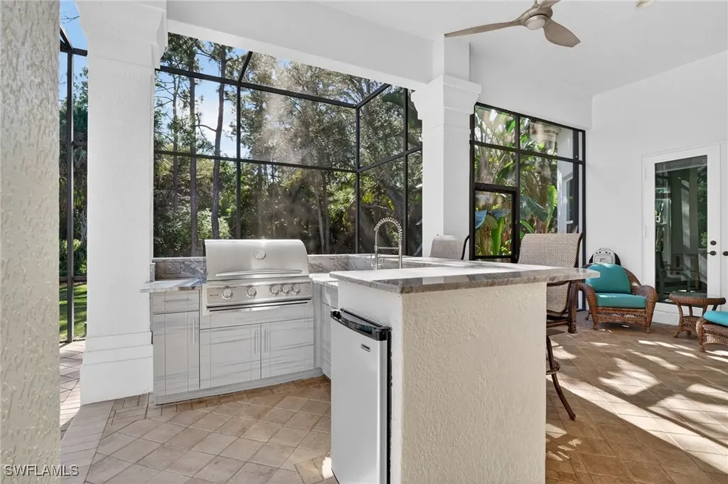 4810 Sycamore Drive Naples FL 34119