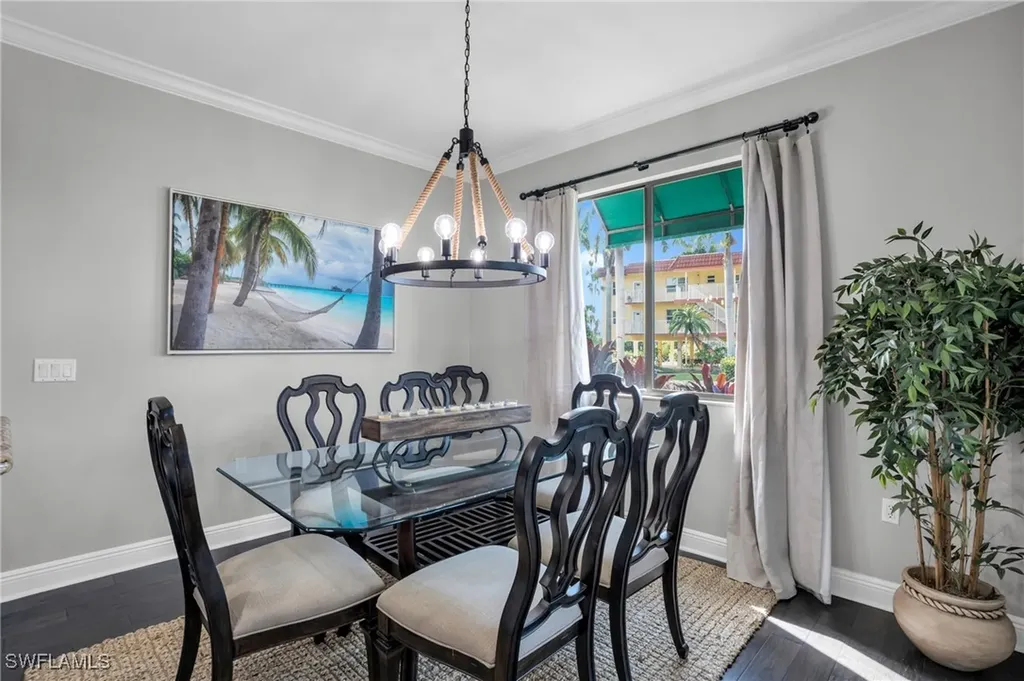 985 Sandpiper Street SW Naples FL 34102
