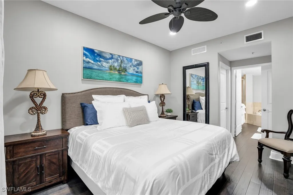 985 Sandpiper Street SW Naples FL 34102