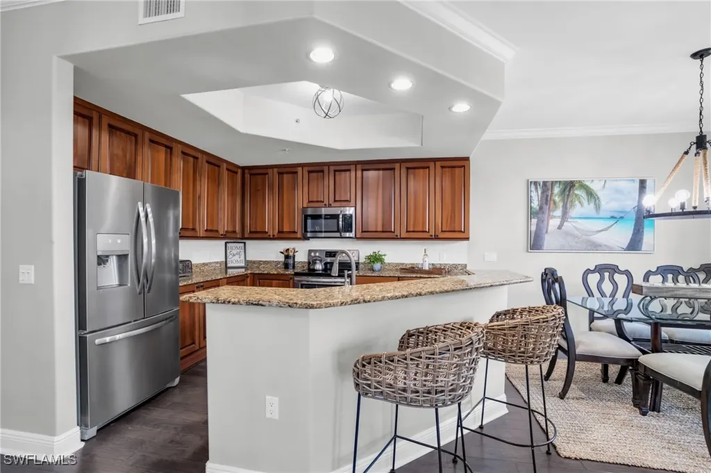 985 Sandpiper Street SW Naples FL 34102