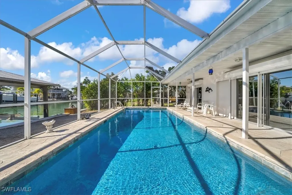 128 San Salvador Street Naples FL 34113