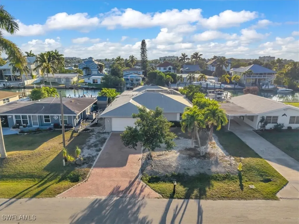 128 San Salvador Street Naples FL 34113