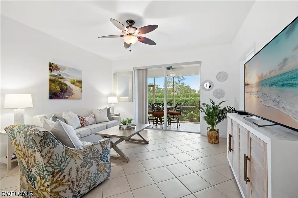 2345 Carrington Court Naples FL 34109