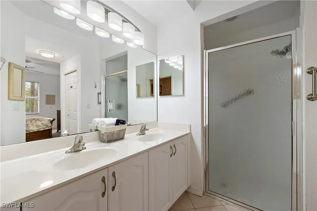 2345 Carrington Court Naples FL 34109