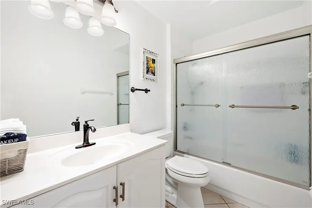 2345 Carrington Court Naples FL 34109