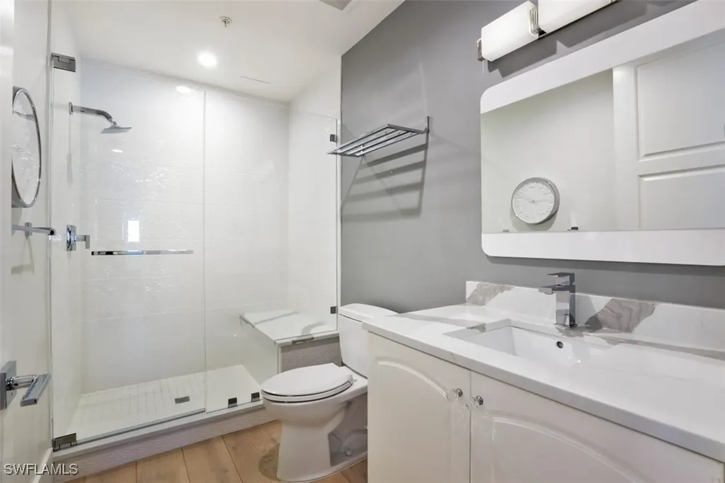 900 5th Avenue S Naples FL 34102