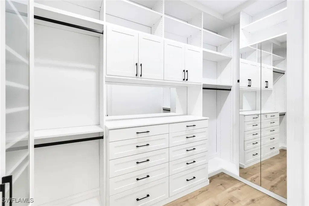6273 Negril Isle Drive Naples FL 34113