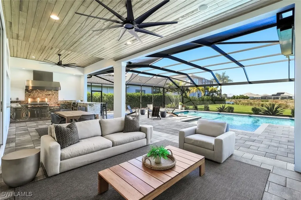 6273 Negril Isle Drive Naples FL 34113