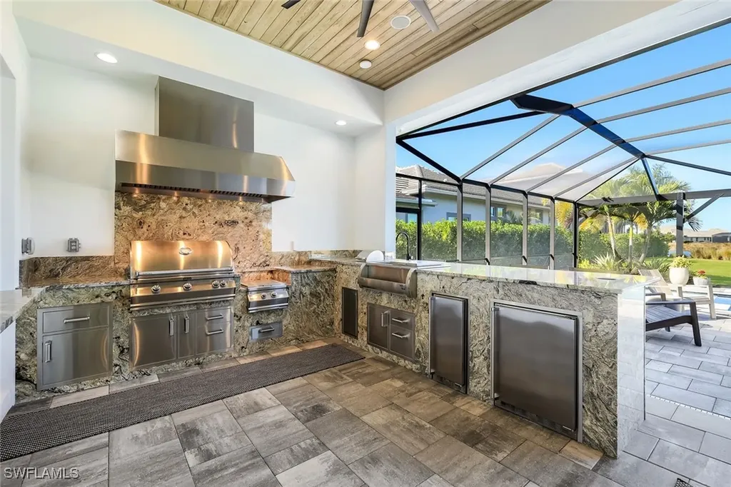6273 Negril Isle Drive Naples FL 34113