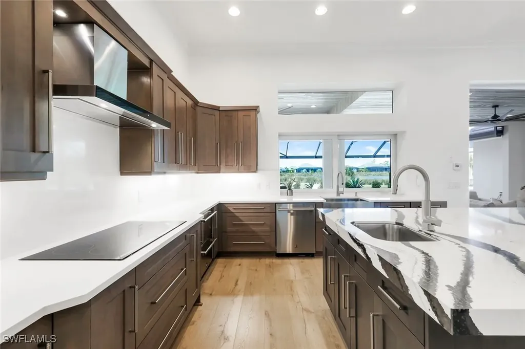 6273 Negril Isle Drive Naples FL 34113
