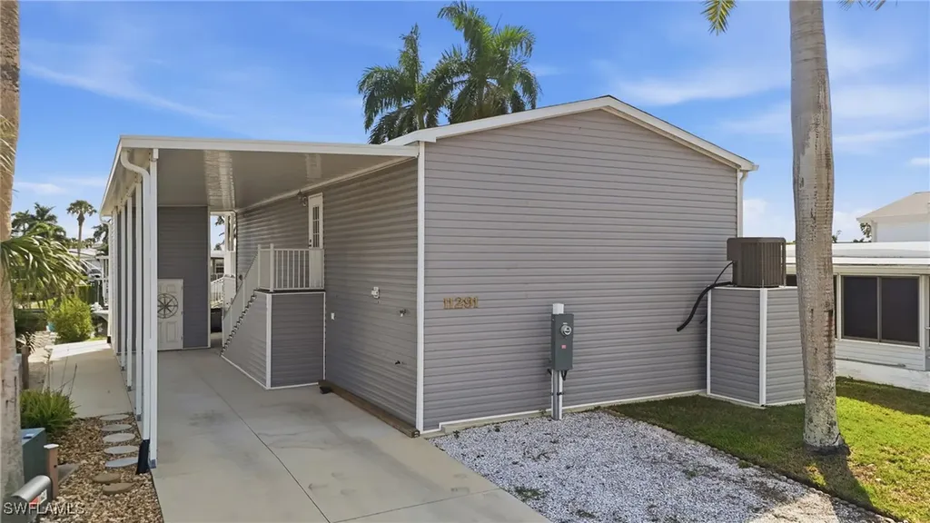11291 Azalea Lane Fort Myers Beach FL 33931