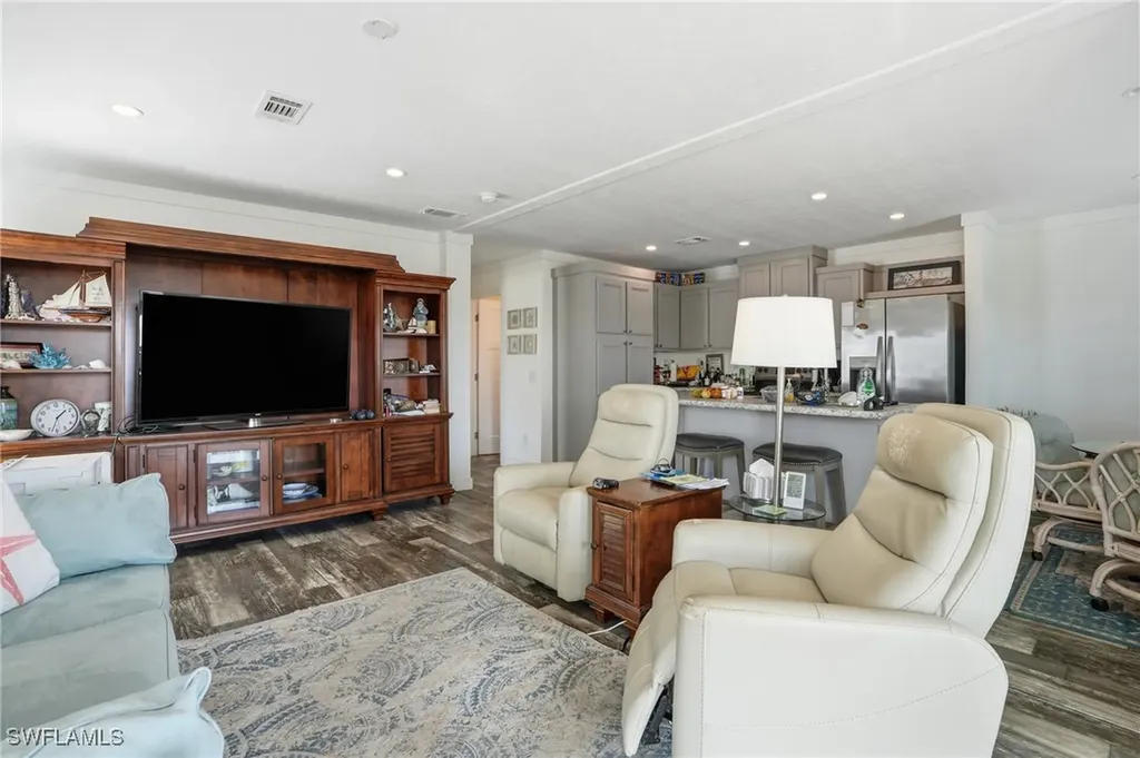 11291 Azalea Lane Fort Myers Beach FL 33931