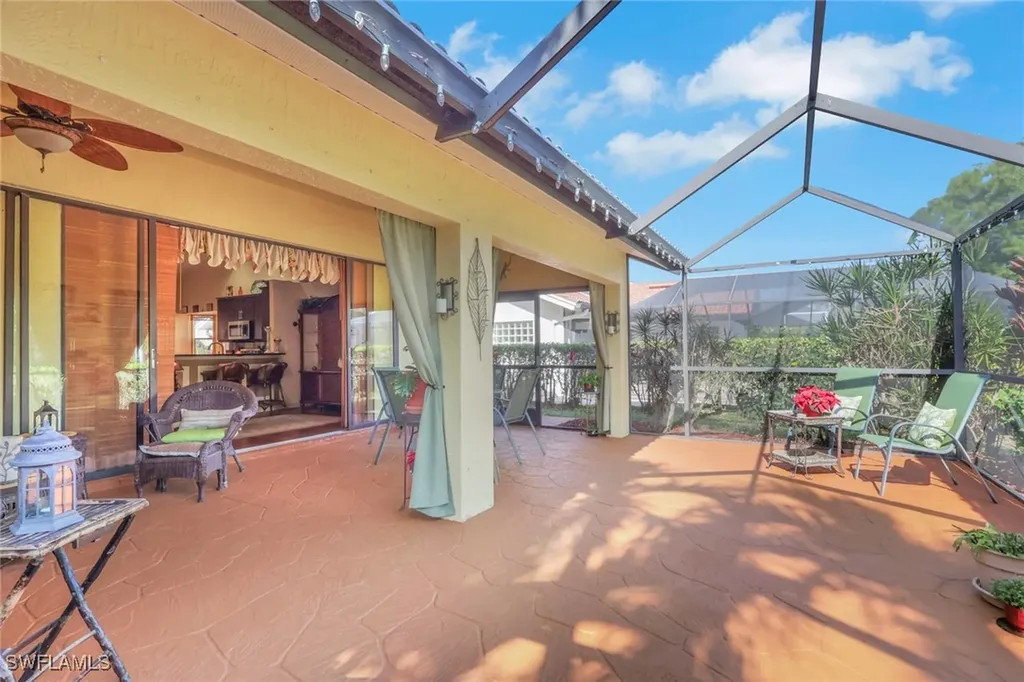 478 Countryside Drive Naples FL 34104
