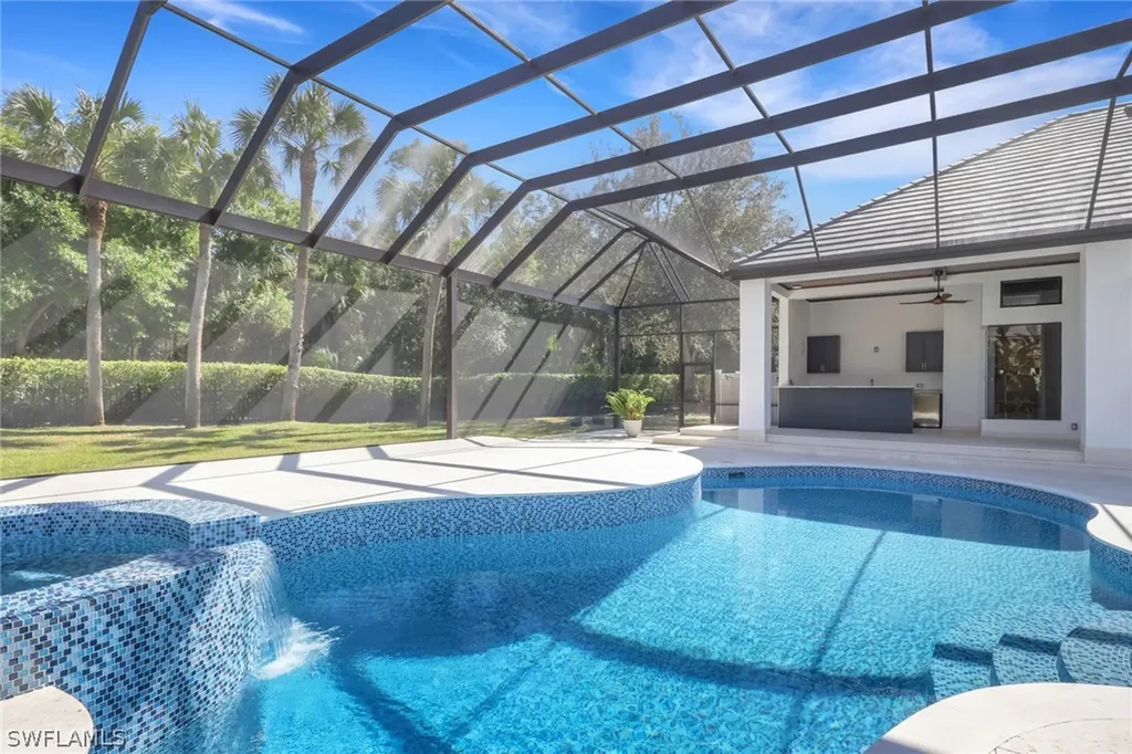 1331 Little Blue Heron Court Naples FL 34108