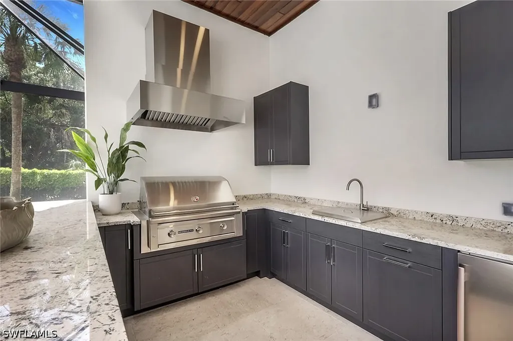 1331 Little Blue Heron Court Naples FL 34108