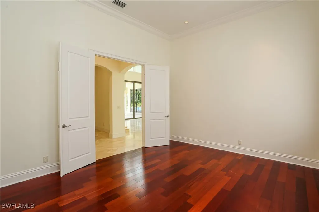 823 Cassena Road Naples FL 34108
