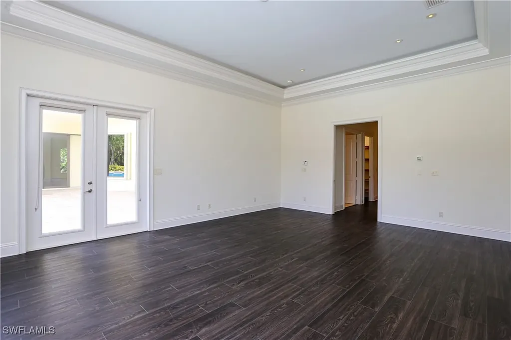 823 Cassena Road Naples FL 34108