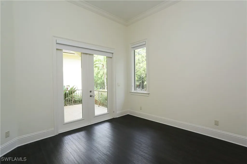 823 Cassena Road Naples FL 34108