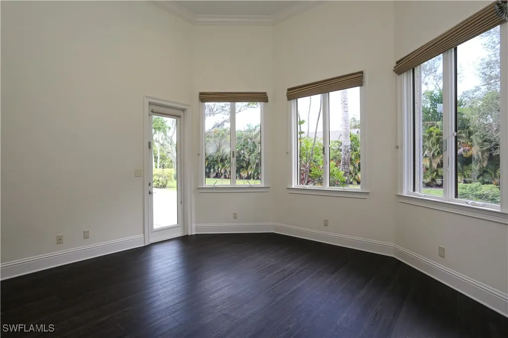 823 Cassena Road Naples FL 34108