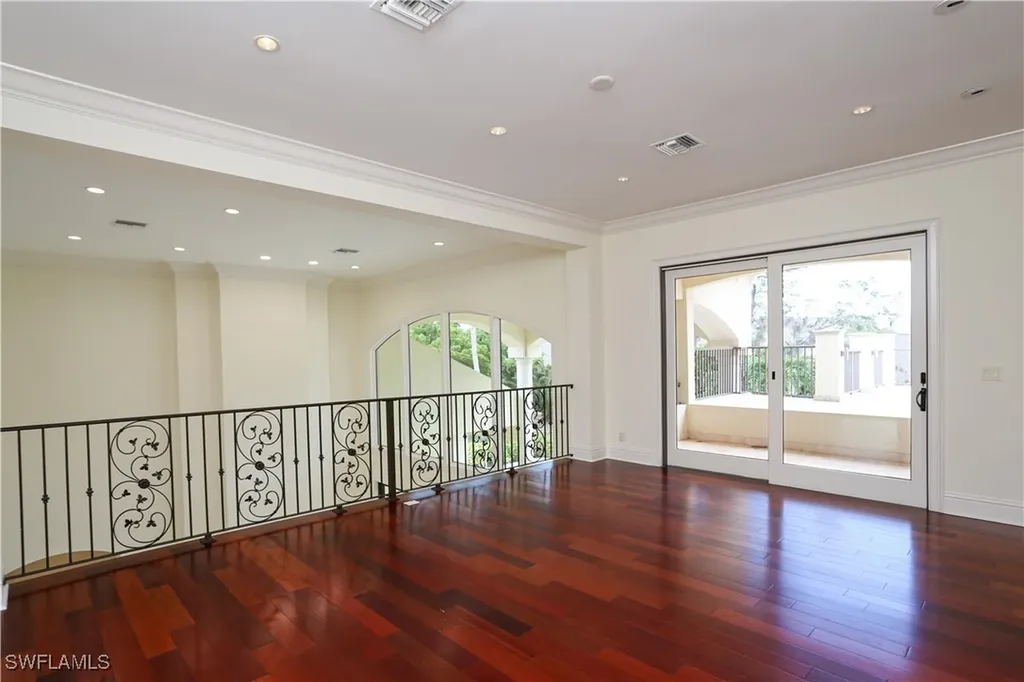 823 Cassena Road Naples FL 34108
