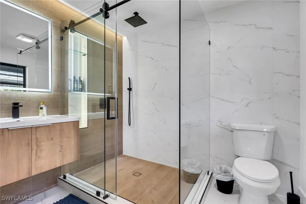 1282 Belaire Court W Naples FL 34110