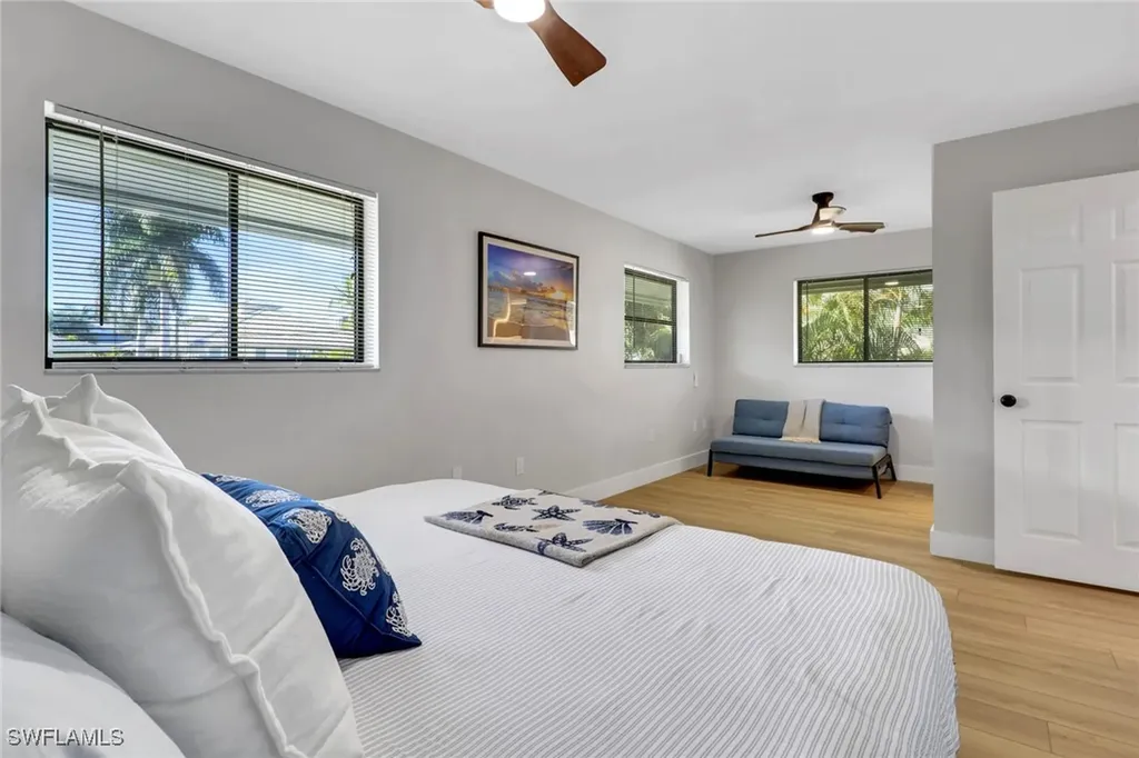 1282 Belaire Court W Naples FL 34110