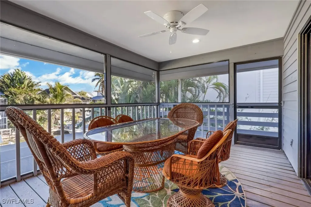 1282 Belaire Court W Naples FL 34110