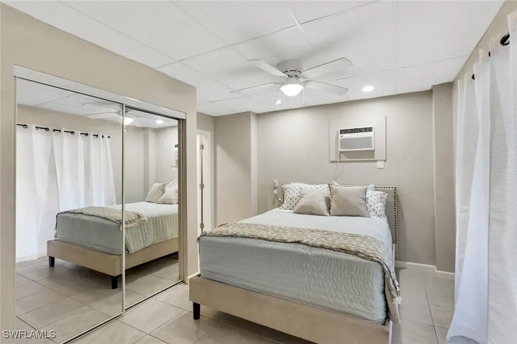 1282 Belaire Court W Naples FL 34110