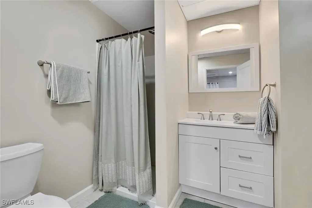 1282 Belaire Court W Naples FL 34110