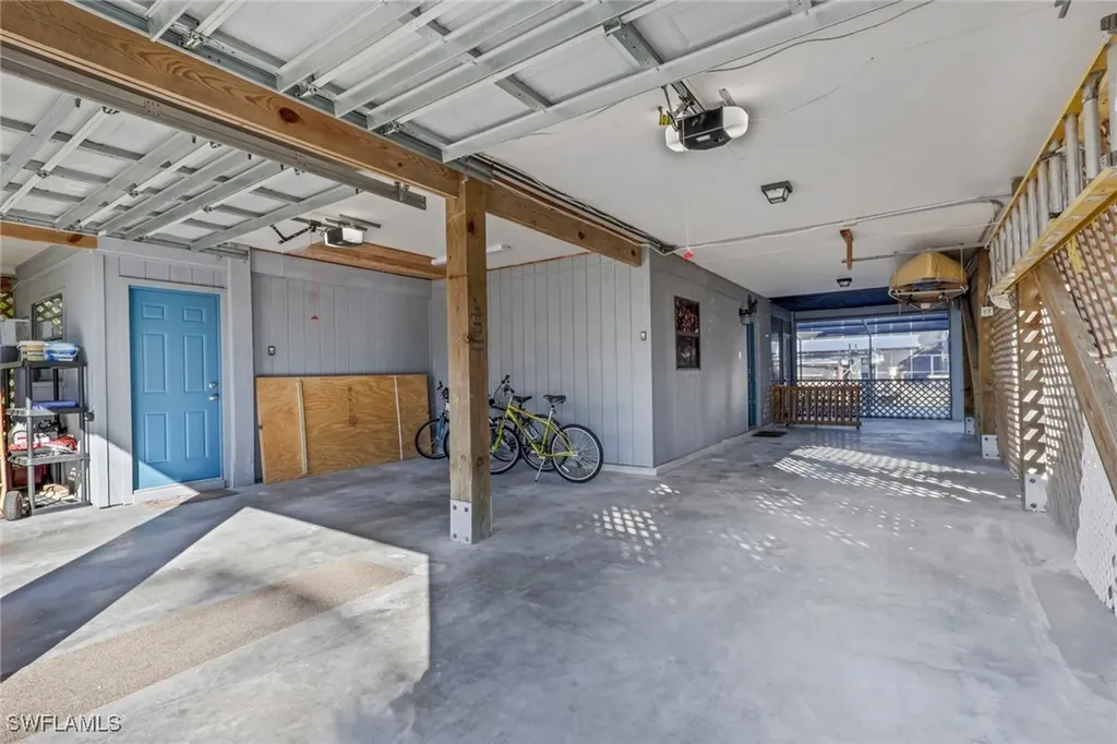 1282 Belaire Court W Naples FL 34110